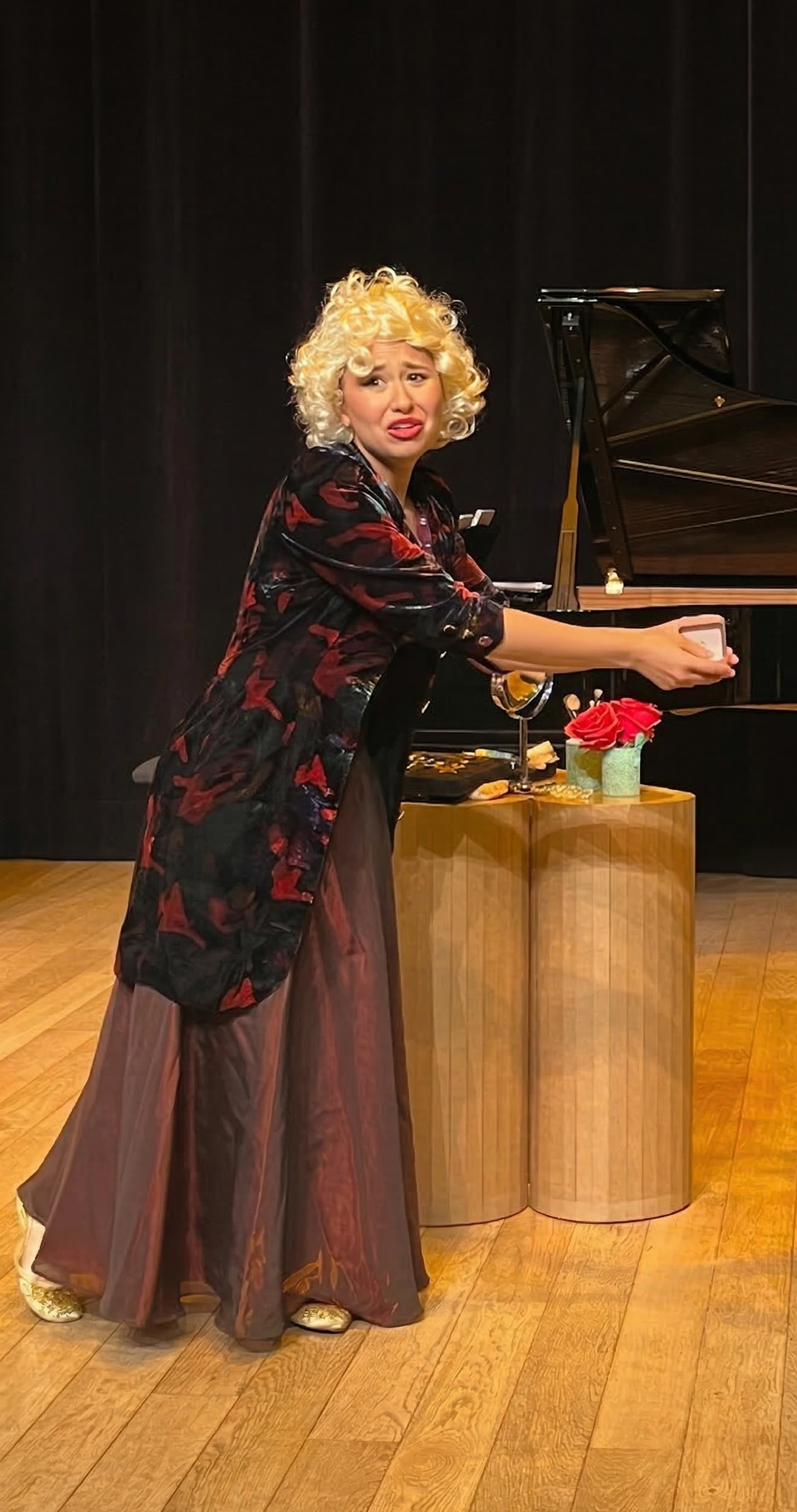 Récital Travesti - Robe blonde